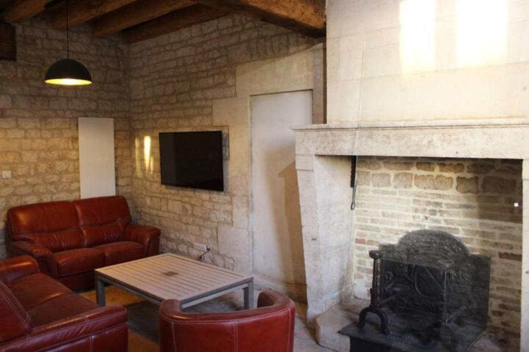 Château des Loups - Les Cèdres Bleus Echire Exterior foto